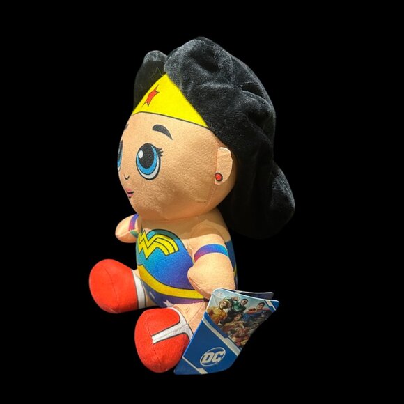 DC Comics Justice League Wonder Woman 6" Plush Super Hero Gradient Collection - Picture 2 of 4